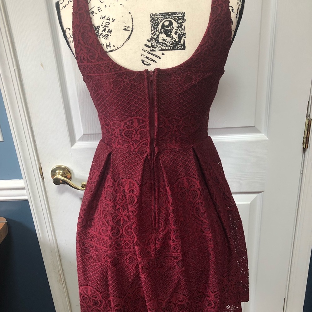 Dress - Picture 2 of 2